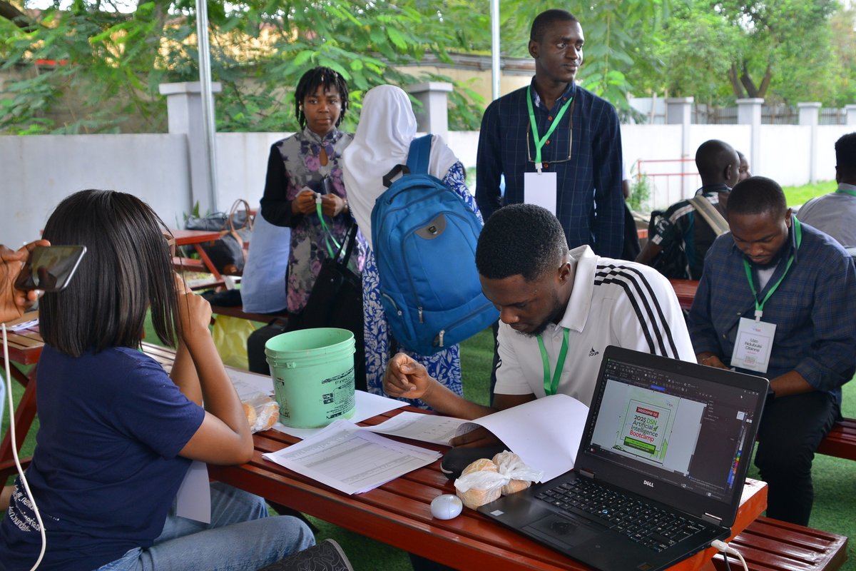 BayodeEnoch's tweet photo. Autoregressive &amp; Tokenization Models — Understanding how LLMs process tokens and why African languages must be better represented.

AI won’t replace us — it’ll amplify us. The future belongs to those who create with purpose.

#datasciencenigeria #AIforALL #DSNAIBootcamp2025 https://t.co/CGXxSzWZDB
