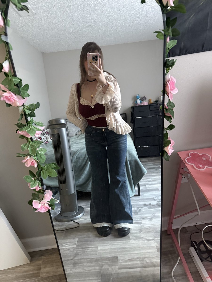 it’s time to go see if the thrift gods are rocking with me today &gt;:)