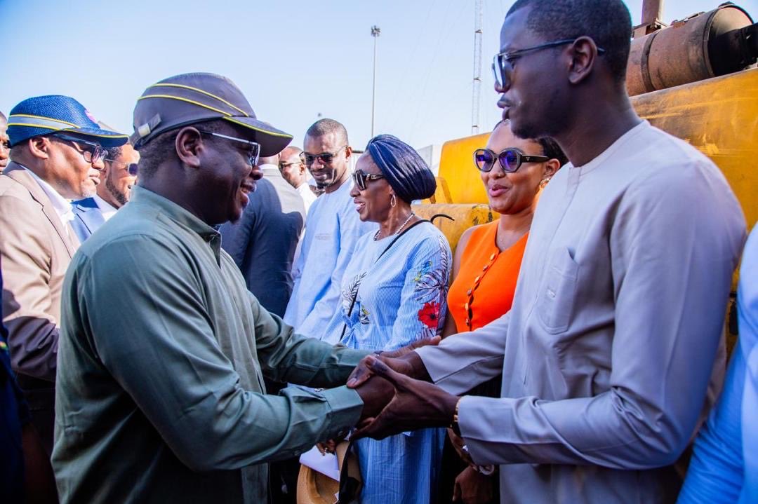 Mepmsenegal's tweet image. Le Sénégal franchit une nouvelle étape vers la baisse du coût de l’électricité 🇸🇳⚡️

Avec la réception des turbines à gaz de Ndar Énergie, la stratégie Gas To Power s’accélère.

Vers une énergie plus propre, fiable et abordable.

#MEPM #SENELEC #NDARENERGIE #RGS #PETROSEN #GTA
