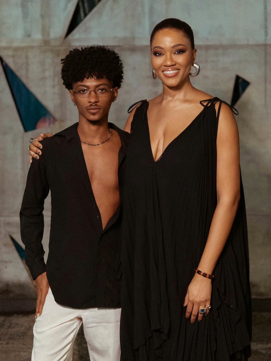 𝖑𝖎𝖕𝖊 tweet media