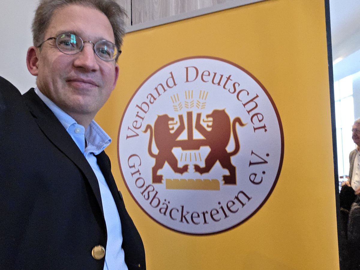 Heute war ich zu Gast beim Filialtag des Verbandes Deutscher Großbäckereien und durfte einen Vortrag zu Marken halten ...