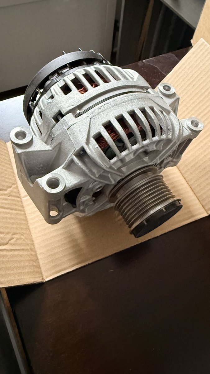 yaani's tweet photo. @AskTSA 
Is a car alternator allowed in carry-on luggage? https://t.co/plZ6NJI9Hs