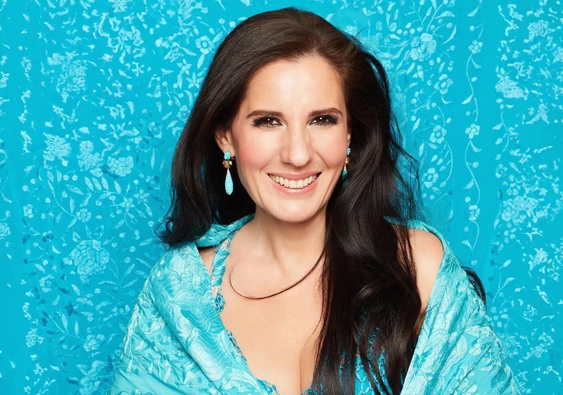 📆 El 13 y 14 de enero tendremos a <a href="/Diana_Navarro/">Diana Navarro</a>.
Nos presenta en directo su gira "Ya no estoy sola", una celebración artística que rinde homenaje a 20 años de sus éxitos.
🟩 Entradas ya a la venta
🎤 tinyurl.com/YaNoEstoySola