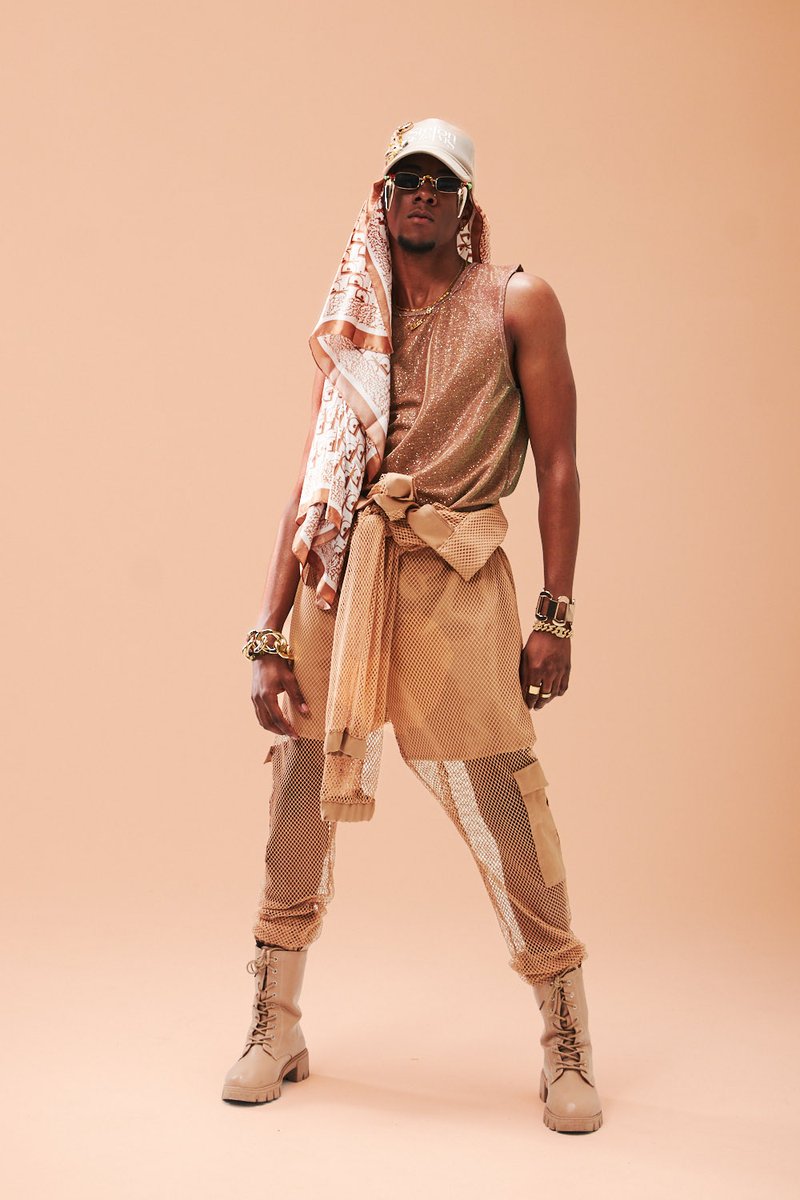 stefonstylez's tweet photo. Nicole’s good good son. #StyleSzn

Y’all ever look at your closet and think it’s tired? 👀 — it just needs a remix. 
I’ve styled together pieces from @losttribecarnival  designed by the innovative  @tibateeebs 
Want an upcycling series?
Sound off in the comments
📸 @jabaridavid https://t.co/pDELn63X5n