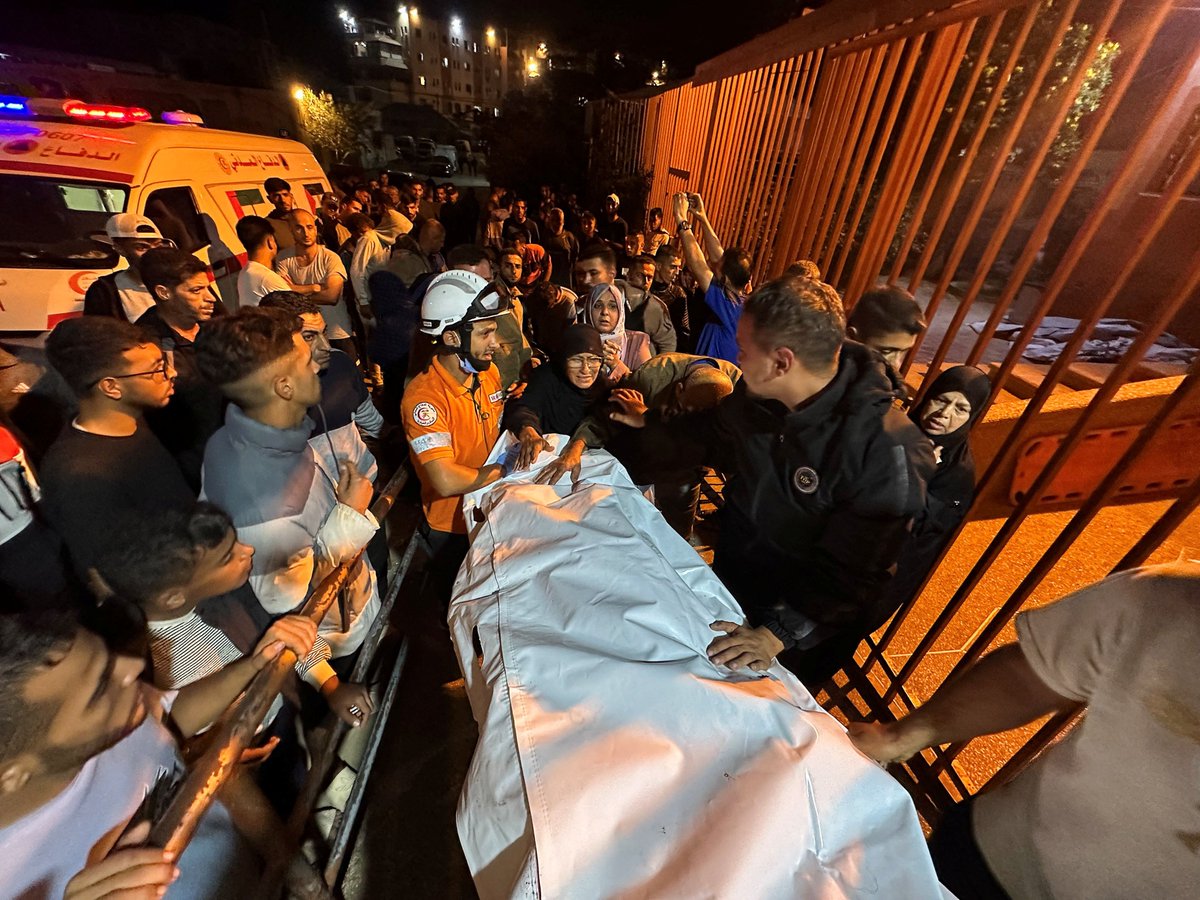 TRTWorldNow's tweet photo. Israel's latest attacks violating Gaza ceasefire leave at least nine Palestinians killed in the blockaded enclave

Live updates👇 https://t.co/H9C9WPMWfe