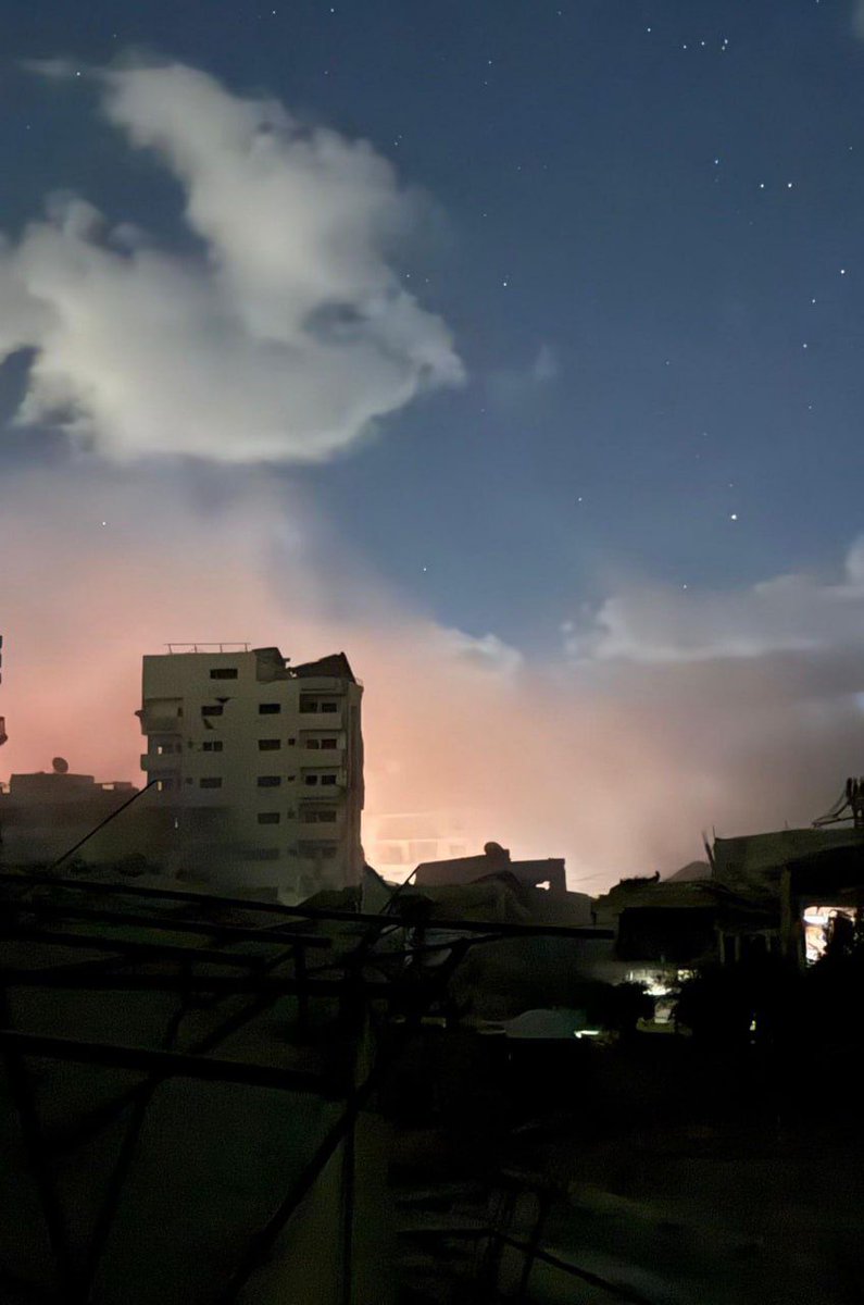 Breaking | Israeli aircraft strike a residential home in the Al-Nasr area of western Gaza City.