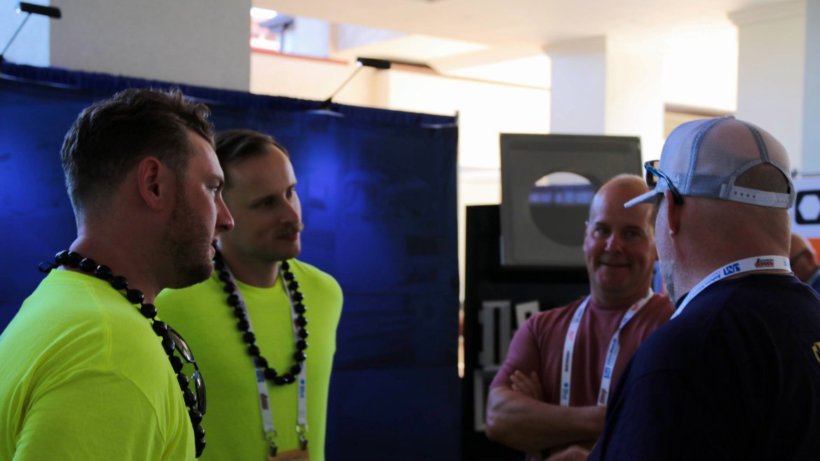 achrnews's tweet image. The 2025 @SMACNA show in Hawaii is in full swing, with record attendance of 1600! Follow our coverage at achrnews.com/snips-news to hear the latest from #SMACNA thought leaders and contractors taking on some of the country's biggest jobs. #SheetMetal #UnionHVAC #HVAC