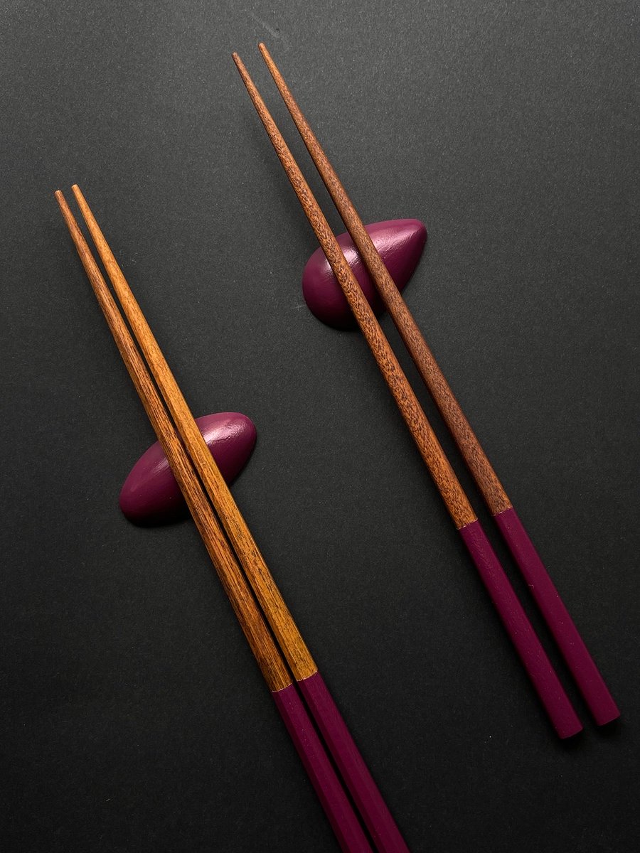 KikusumiKnife's tweet photo. 2025 A/W Collection
----------------------

A/W 2025  FURU  Chopstick Collection
藤 fuji purple  11月 1日
10 - 16:00
Aoyama Farmers Market  
@farmersmarketjp https://t.co/wysXdDw4WV