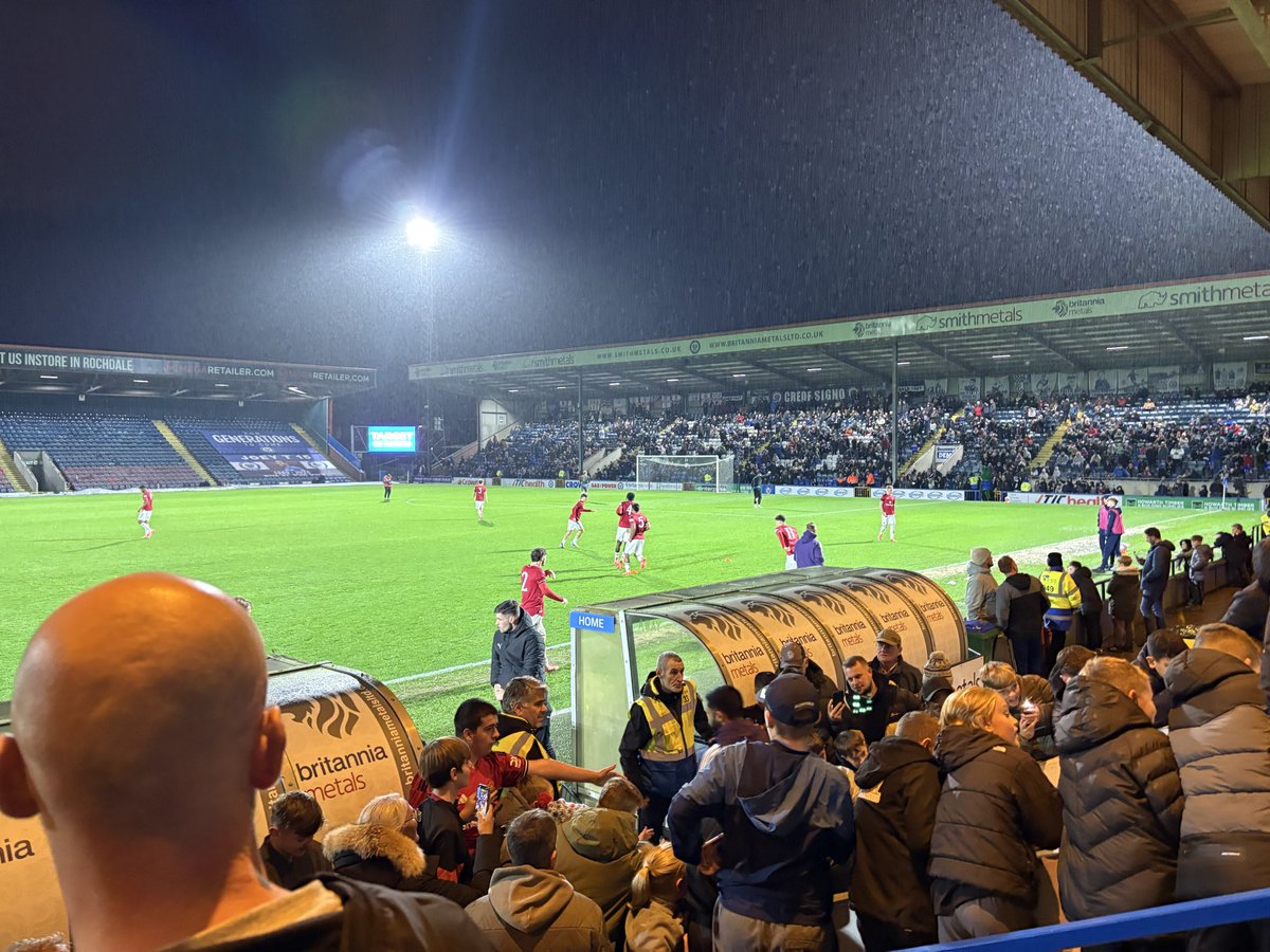 CharxRafc's tweet image. It wasn’t the best game and yes it is only the National League cup!

But…

Football was needed tonight and it was a great distraction from life 🙏🏻⚽️

#RAFC #MUFC