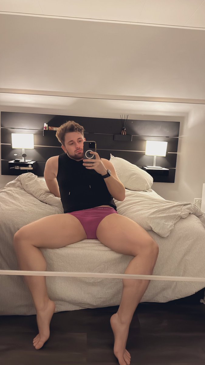 Oh if you knew what it is going in my mind now…

What would you do to me?

onlyfans.com/taem_priv
(Birthday discount there ^^)