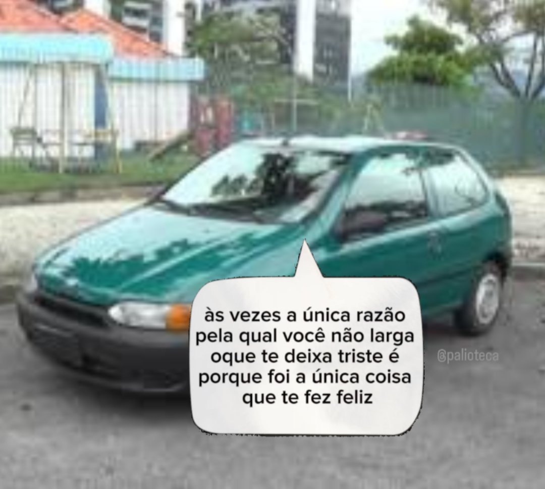 paliobot's tweet image.