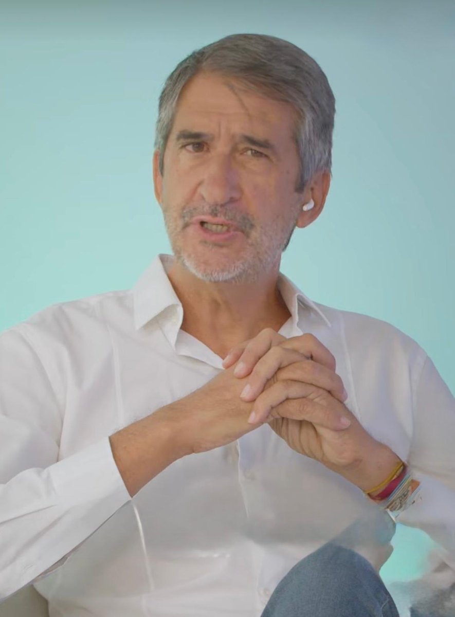 goo.su/gEYYW 
En el segundo episodio de "Desde el más acá", converso con el Padre Angel para reflexionar sobre la relación entre la religión y la muerte, y cómo deberíamos vivir para llegar a ese momento en paz ESTRENO MAÑANA Dios, amor y muerte #hablemossobrelamuerte