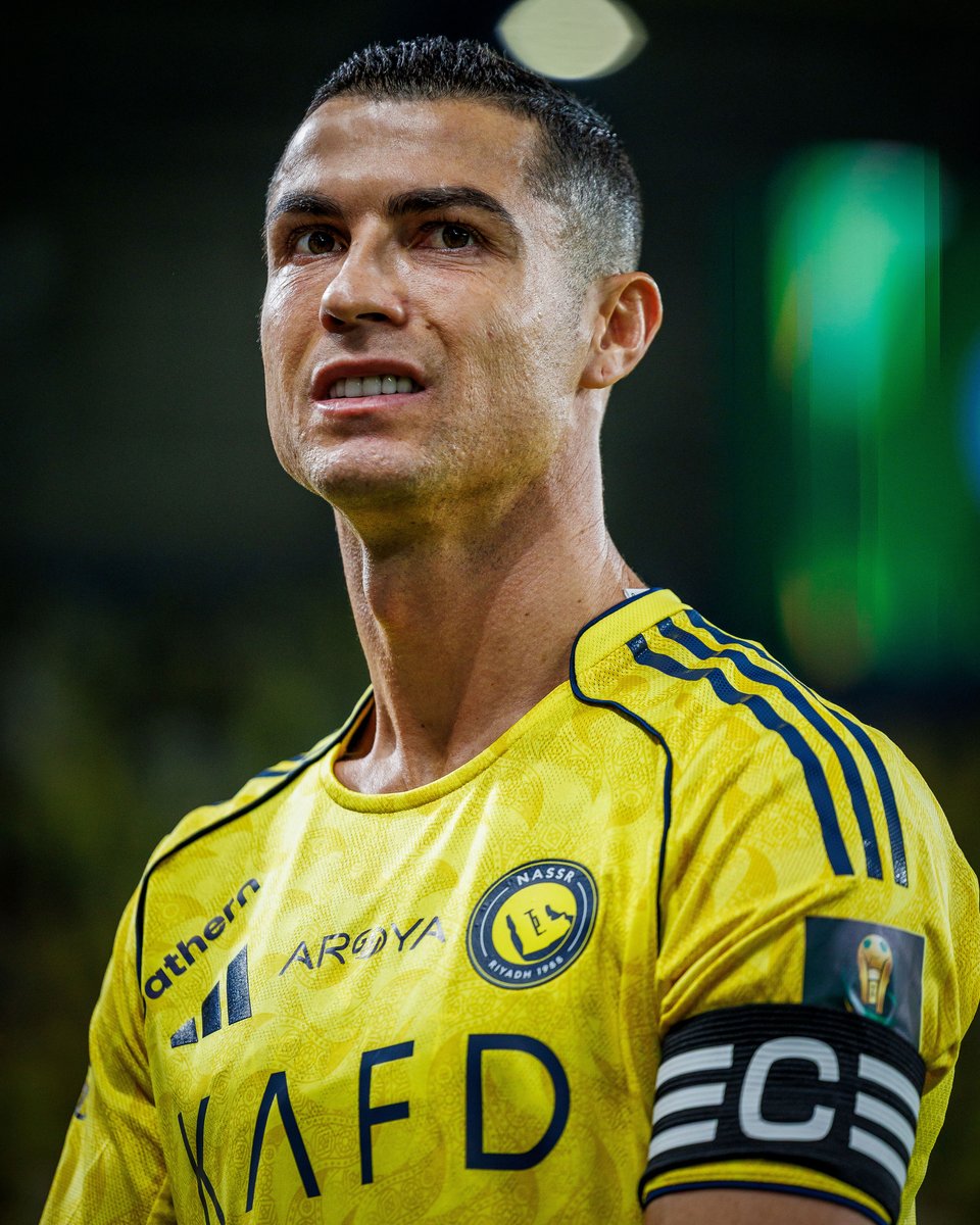 📊 STATISTIK : Cristiano Ronaldo belum pernah meraih trofi resmi apapun sejak pindah ke Al Nassr.

• 2022/23
​Saudi League ❌
​King's Cup ❌
​Saudi Super Cup ❌

• ​2023/24
​Saudi League ❌
​King's Cup ❌
​Saudi Super Cup ❌
AFC Champions League ❌

• ​2024/25
​Saudi League ❌
