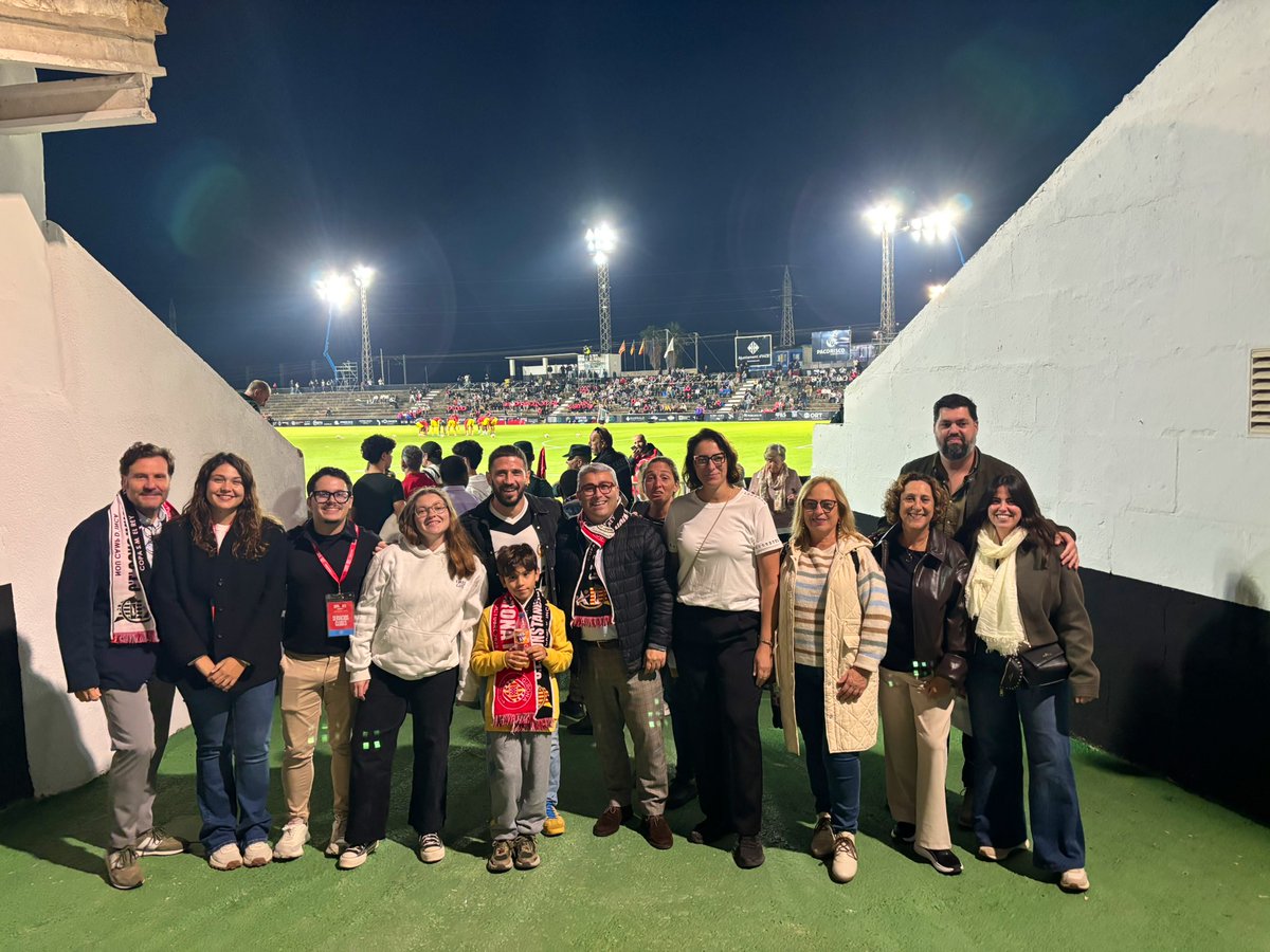 SocialistesInca's tweet image. 🤍🖤Màxim #OrgullInquer! 

⚽️ El @CE_Constancia ha fet avui un partit immens davant el @GironaFC (2-3). Hem caigut amb el cap ben alt i el cor ple d’emoció.

🙏🏼Gràcies a jugadors, cos tècnic i junta directiva per fer-nos viure un dia inoblidable.

#IncaSomTots