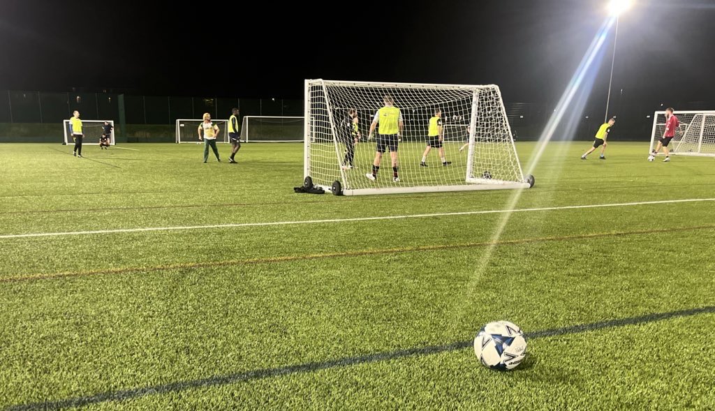 Book on a session 
forms.gle/PLoousDSD6P84K…

1st session free 

Wednesday Nights 

Laithwaite Park 

8.00 Meet the squad

8.30 Kick Off 

Chance to Connect with others whilst playing game we all know and love,  social options and trips,  stadium day mid way through the year 💪❤️⚽️