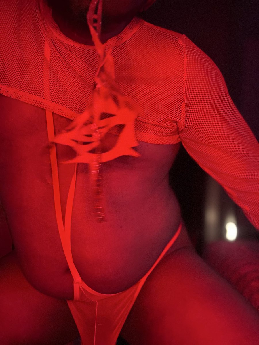 DaddyThickumsATL tweet media