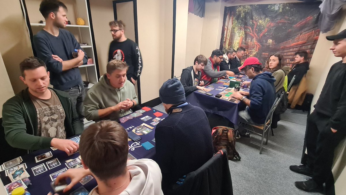Silv4nn's tweet photo. Today in Warsaw🇵🇱 we organized newbie friendly introduction tournament to show new TCG players how tournaments works.
We called it Riftbound - First Blood

Almost no prizes, just an occasion to play the game

🚨100 PLAYERS SHOWED UP🚨

@playriftbound IS GONNA BE HUGE IN POLAND https://t.co/hGQ1LkJpPV