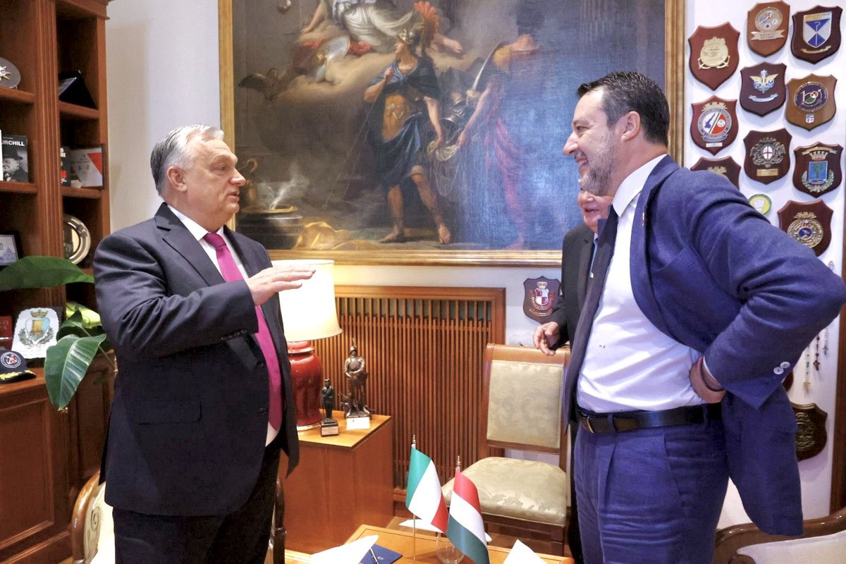 danielebertana's tweet photo. Storica giornata per il MIT. Un grande Primo Ministro in visita all’amico @matteosalvinimi .
🇮🇹🤝🏻🇭🇺

@PM_ViktorOrban https://t.co/vKi4DUo5Df