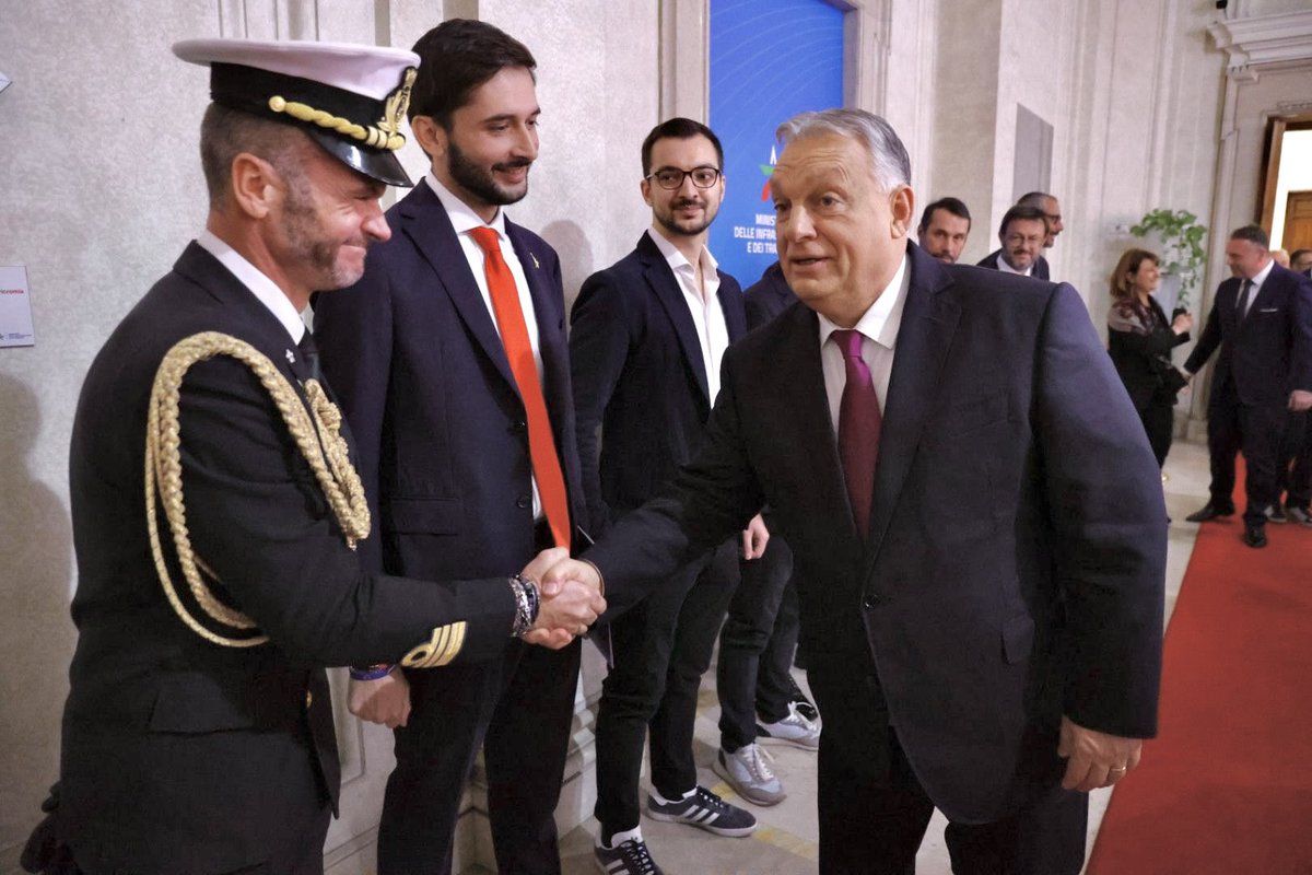 danielebertana's tweet photo. Storica giornata per il MIT. Un grande Primo Ministro in visita all’amico @matteosalvinimi .
🇮🇹🤝🏻🇭🇺

@PM_ViktorOrban https://t.co/vKi4DUo5Df