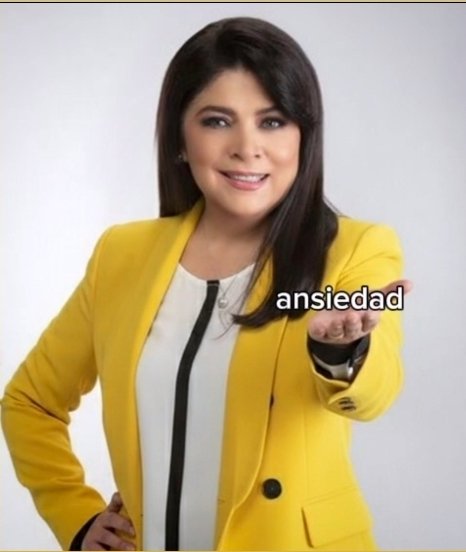 VICKYRUFFOFLOP's tweet photo. Una palabrita para definir la semana...
.
#victoriaruffo #joseeduardoderbez #ruffopower #mixologando https://t.co/qmDPOZqyZi