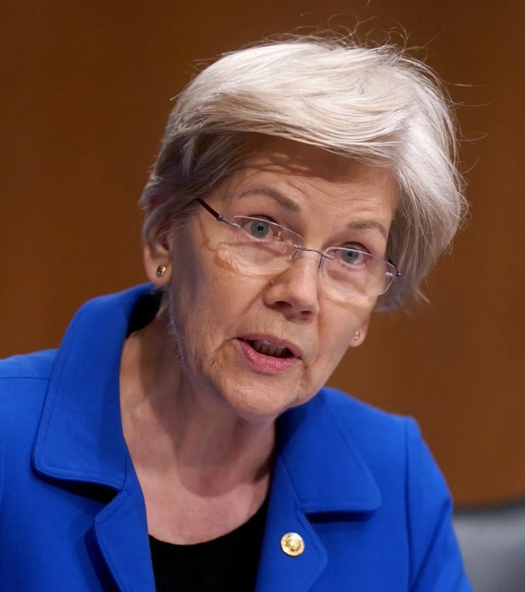 CryptoHunter174's tweet photo. JUST IN: ����🇸 Binance Founder CZ to file defamation lawsuit against anti-crypto US Senator Elizabeth Warren if she does not retract her "false statements."

@BNBCHAIN @cz_binance https://t.co/PK53sbXzm7