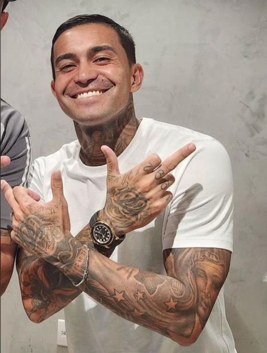 O importante é que o Dudu veste a 92!