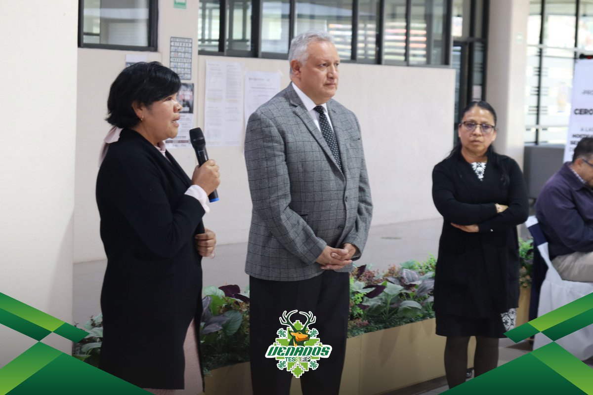 TESSFP_Edomex's tweet image. 🙌 Hoy conmemoramos el Día del Servidor Público.
En el #TESSFP reconocemos con orgullo la dedicación y compromiso de nuestro personal administrativo, cuyo trabajo diario fortalece nuestra institución y transforma vidas. 💙
#OrgulloVenado 🦌 #DíaDelServidorPúblico