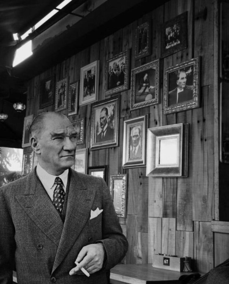 29 Ekim, küllerinden doğan bir milletin kalp atışıdır. Sadece geçmişe değil, geleceğe de “ben varım” demektir.
Cumhuriyet Bayramımız kutlu olsun!

Ne Mutlu Türk’üm Diyene! 🇹🇷

#29Ekim #cumhuriyetbayramı #Atatürk