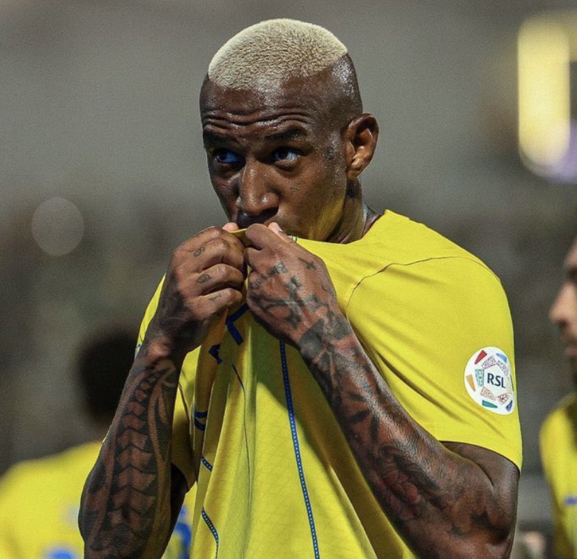 ابو عمري tweet media