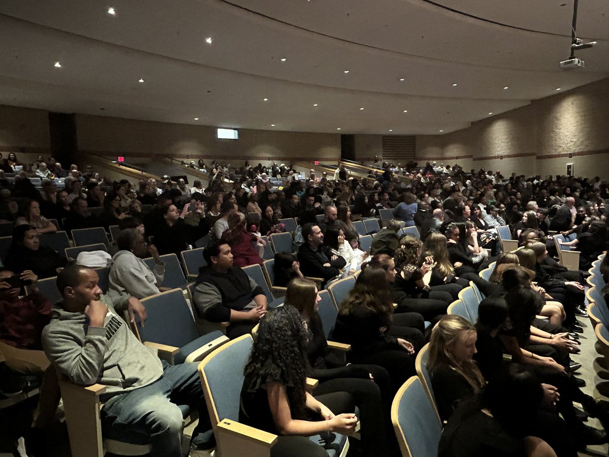 Awesome to see so many families come out to support our Fall Concert for Band, Chorus, and Orchestra! Awesome Job Mr.Bailey, Ms.Ellis, and Mr. Thornton and thank you to all our students, staff, and families for your continuous support of our Music Department!