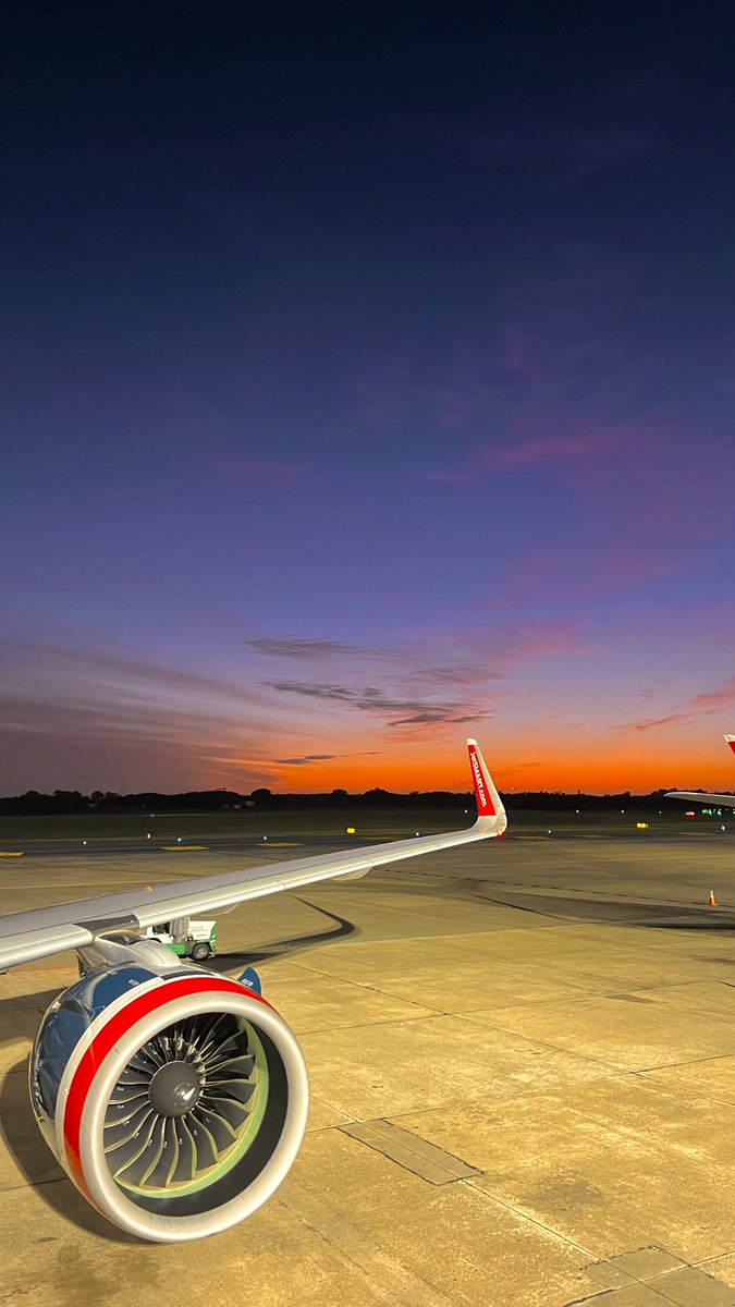 Amanecía hoy en Ezeiza así ✨