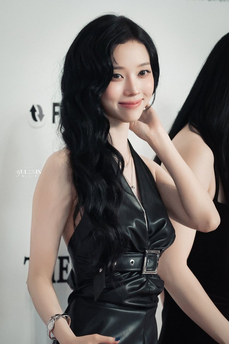 hourly winter (@hourlykwinter) on Twitter photo 