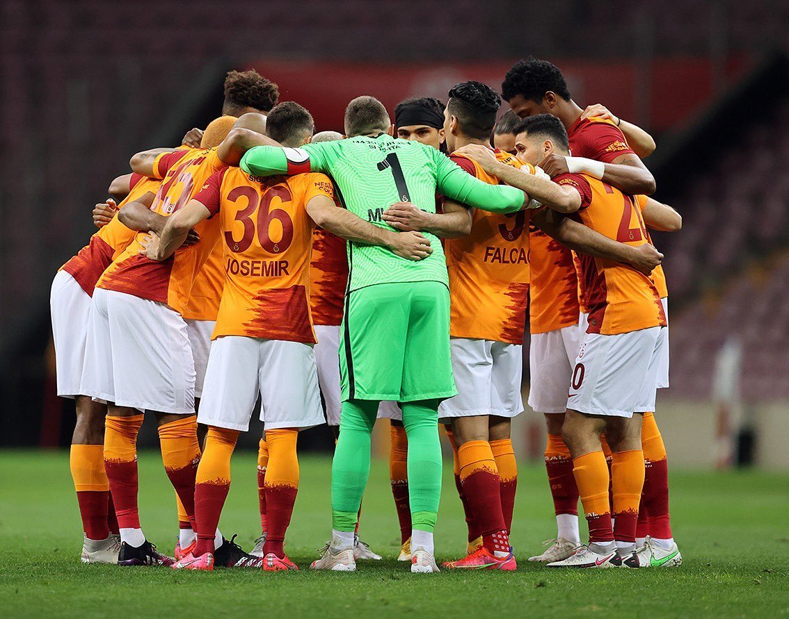 Yaz yazdır paylaş.
#2021ŞampiyonuGalatasaray