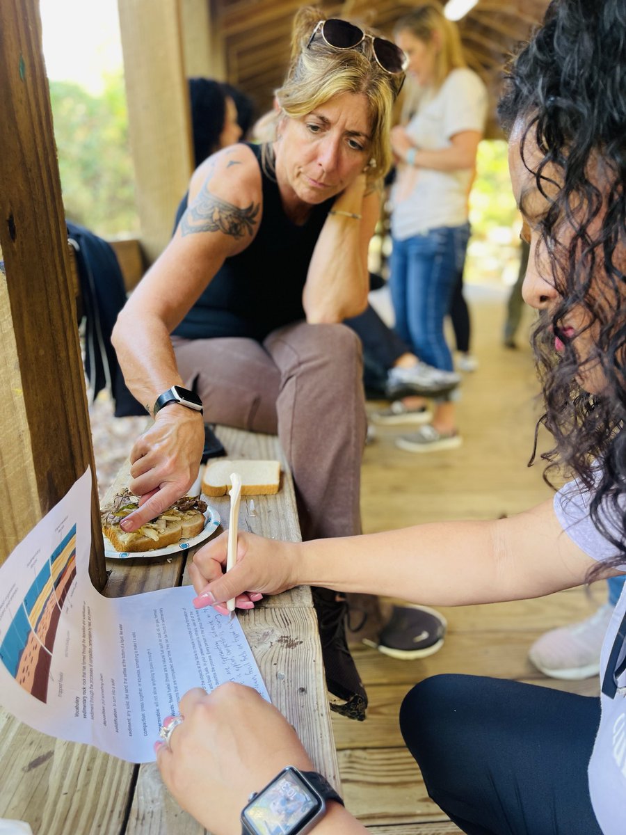 Humble_Science's tweet image. 🪨💡 Our Science Cadre ROCKED collaboration today, literally! Teams explored before explaining to model how sedimentary rocks and fossil fuels form @ Jesse Jones Park! Layer by layer, curiosity built up under pressure! 🔬🔥 #DoingScience #ExploreBeforeExplain
