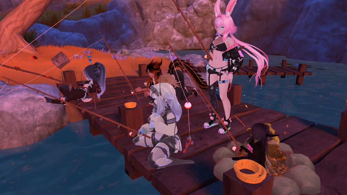 Been having a lot of fun hanging out with my community lately in VRChat. Also not addicted to fishing btw. I'm using the bot model you see in the pics made by Torinyan