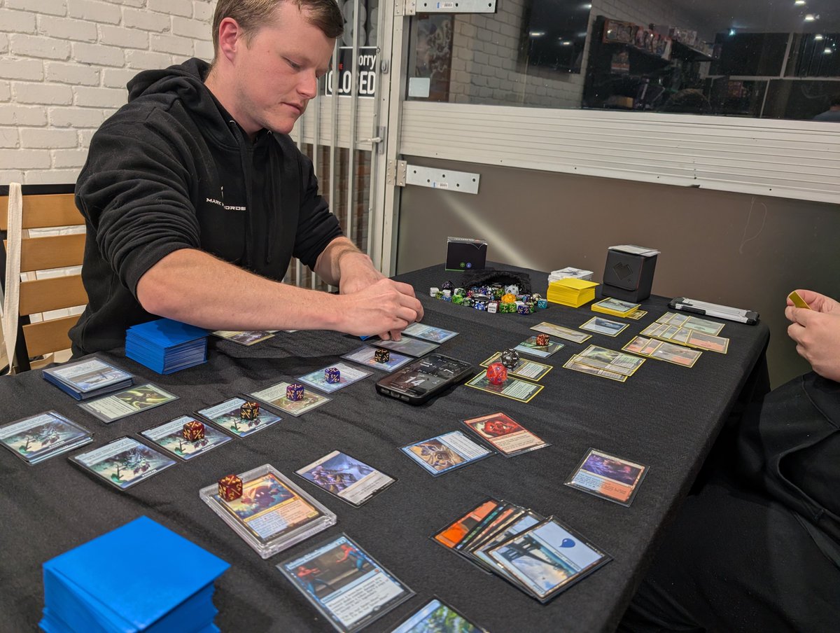 Our  first game of Magic was played in store last night 😀😀

Thanks for coming @markmywordsyt