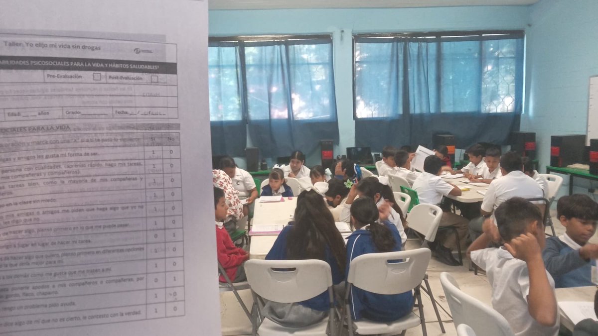 CapaTorreon's tweet image. Taller Psicoeducativo “Yo elijo mi vida sin drogas”, grupos de 4,5 y 6to de primaria. Esc. Prim José Maria Morelos y Pavón. 
 ☎️Teléfono: 8712 85-17-24
☎️Línea de Vida: 800 911 2000
Línea de Vida Coahuila: 800 822 3737 
capatorreon@gmail.com
 @SSalud_mx  @salud93108 @conasamamx