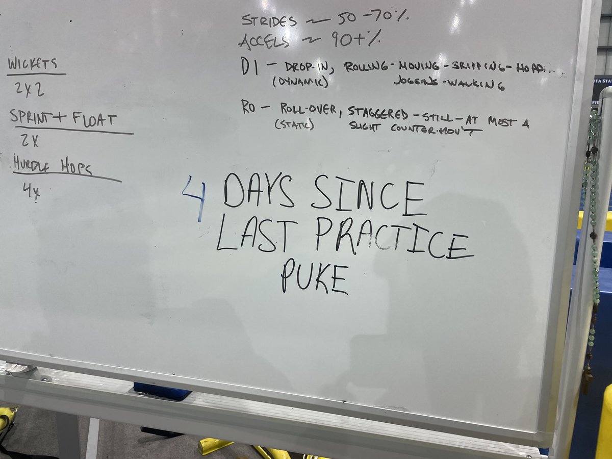 MattJZimmer's tweet photo. Spotted in the SJAC. Not sure what sport. https://t.co/l1FLxy2tvX