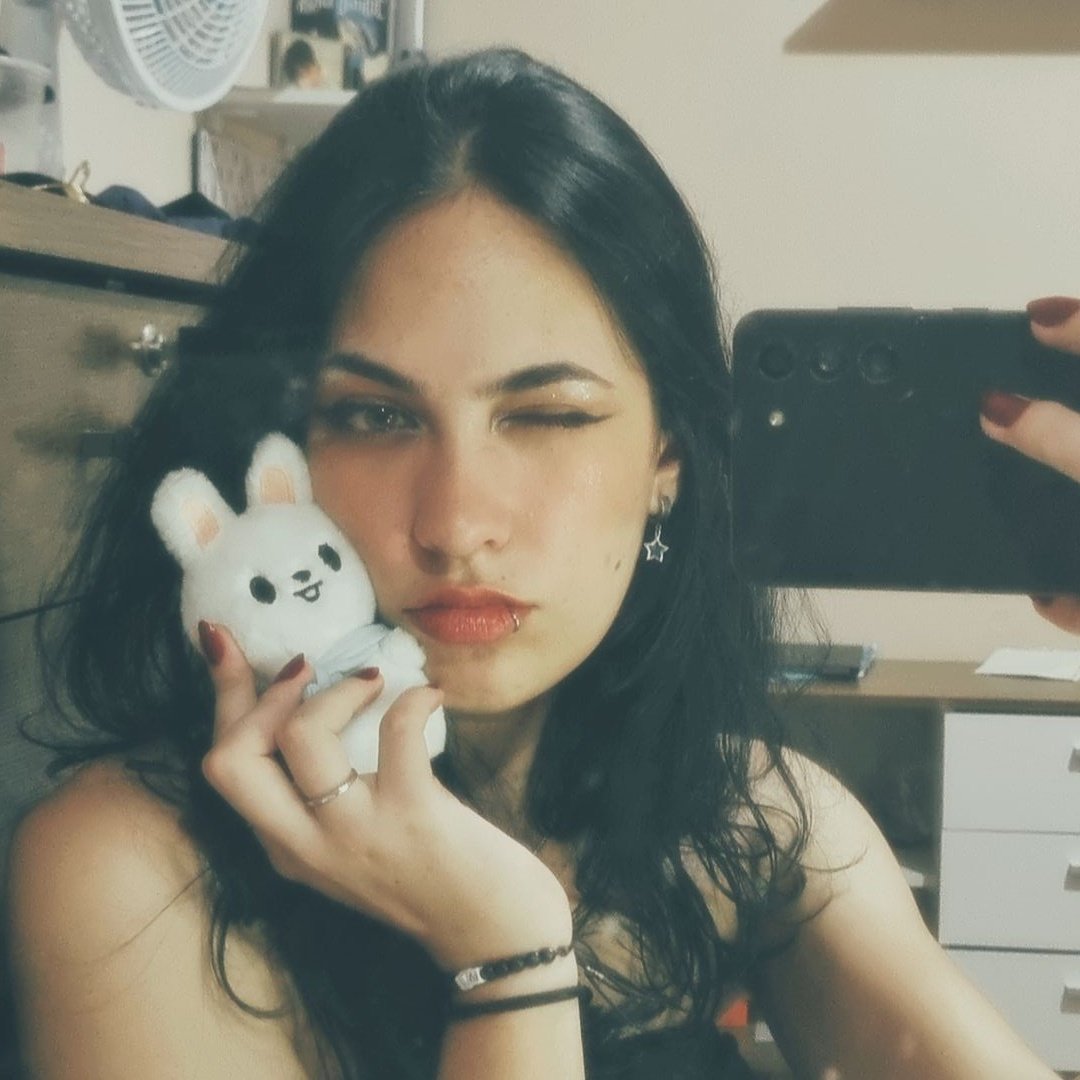 𝙼𝙸𝙺𝙰 tweet media