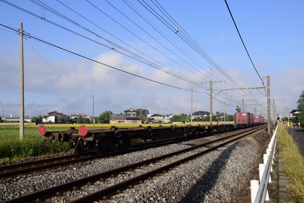 ゆうだち　赤いセミ mar_shinkansen_train on X