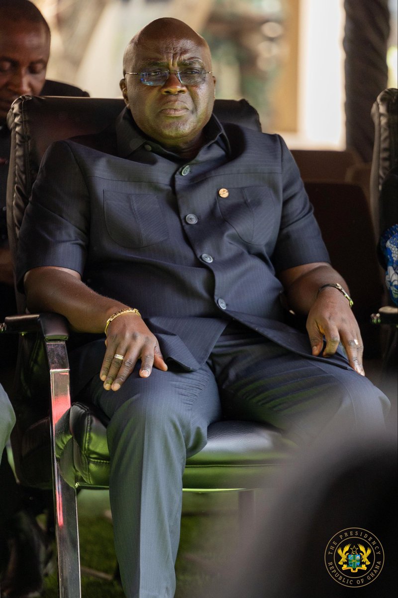 JDMahama's tweet image. I have announced, during a visit to the Rawlings’ with my wife, Lordina, earlier today, that Mrs Nana Konadu Agyeman-Rawlings will be given a state funeral on a date to be decided by the family. 

Ghana is proud of her achievements as First Lady and mother of the nation. While we…