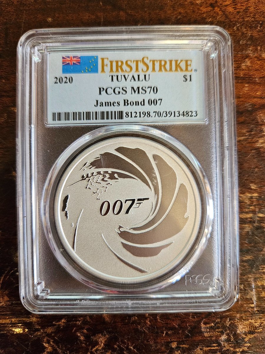 James Bond Collector on X