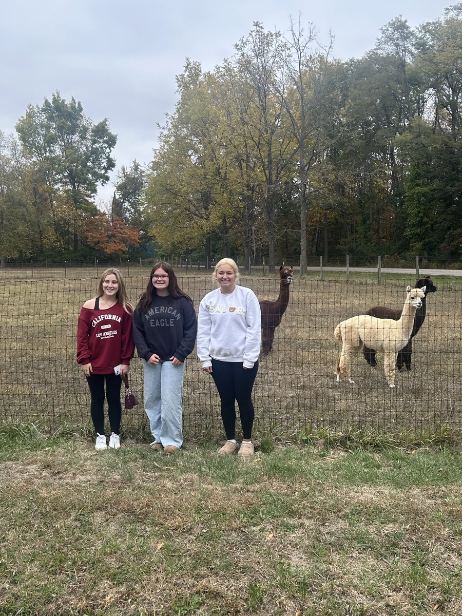 smwc_admission's tweet image. Thank you to Sullivan High School JAG students for visiting SMWC today! We hope you had a great visit! 

@smwc
#smwc #groupvisit #collegevisit