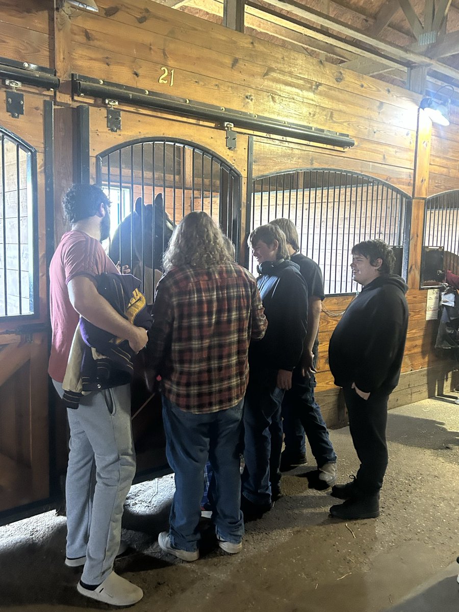 smwc_admission's tweet image. Thank you to Sullivan High School JAG students for visiting SMWC today! We hope you had a great visit! 

@smwc
#smwc #groupvisit #collegevisit