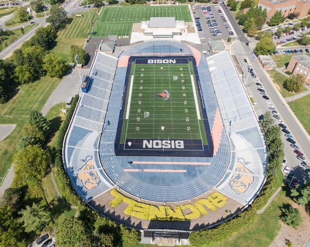 After a Great conversation with <a href="/Rom34Smith/">Jerome Smith</a> I’m extremely blessed to receive my 10th division 1 offer from <a href="/Bucknell_FB/">Bucknell Football</a> <a href="/Coach_D_Folmar/">Drew Folmar</a> <a href="/WRHBulldogs/">WRH Athletics</a> <a href="/JGRecruiting/">Joshua Graham</a> <a href="/KevinMoses38/">Kevin Moses LLC</a> #agtg 💙🧡!!