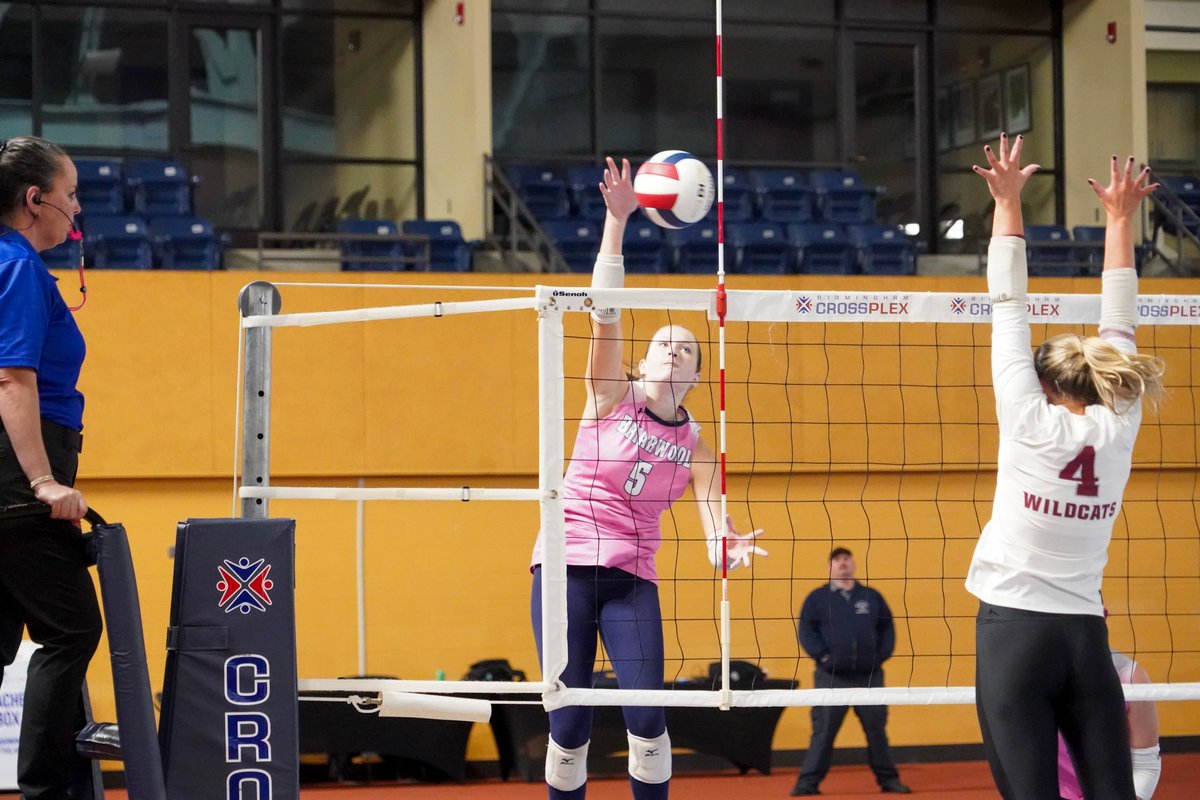 More 📸 from 5A &amp; 6A SemiFinal VB action

2/2