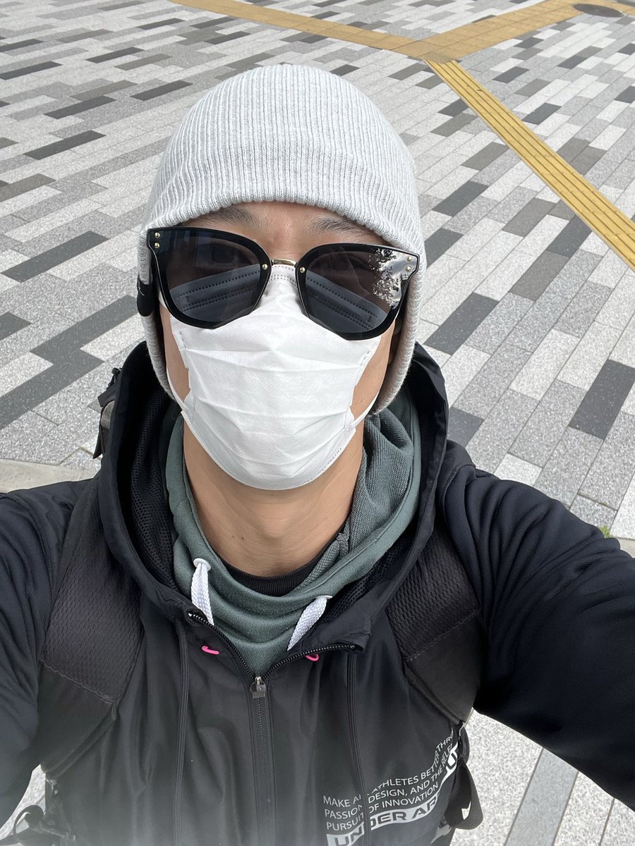 cacarubiia's tweet photo. アレンデルの冬と言えばな〜〜♪

ご機嫌斜め〜〜♬ https://t.co/dtGJsk1x74