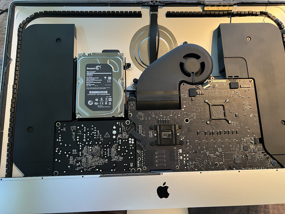 iMac late2014 SSD換装中