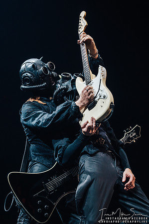 Dewdrop and Aether

📸: "Iron" Mike Savoia