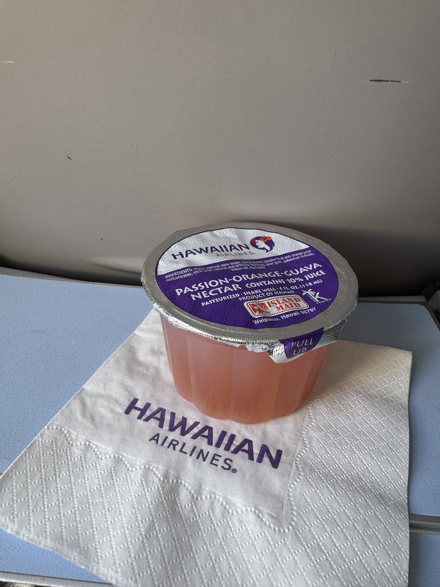 FlySoick's tweet image. 今日はハワイアン航空がコールサイン、ハワイアンで運航する最終日。

ぜひこの塗装は残して欲しい。ハワイアン諸島にこの機体がいないと寂しい😔